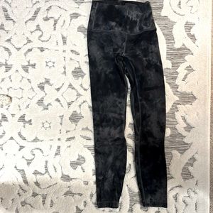 Lululemon Gray Tie-dyed Leggings, Size 4